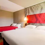 Ibis Est La Cite 3*