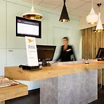 Ibis Est La Cite 3* Καρκασόν