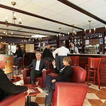 Hotel Ibis Est La Cité Carcassonne