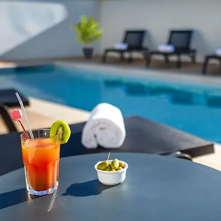 Ibis Est La Cite Отель 3*