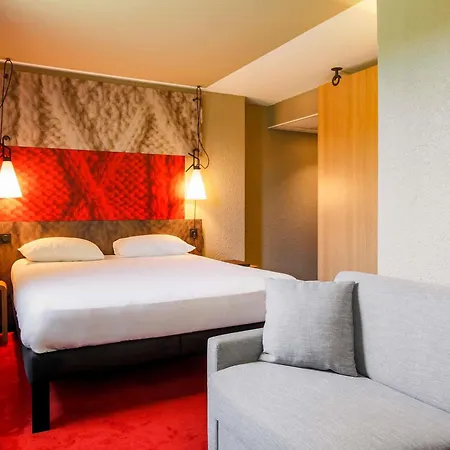 Ibis Est La Cite Отель 3*