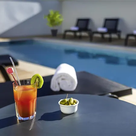 Hotel Ibis Est La Cité 3*