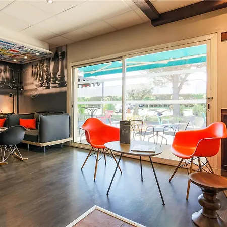 Ibis Est La Cite Отель