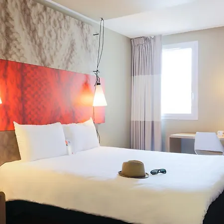 Ibis Est La Cite Отель 3*