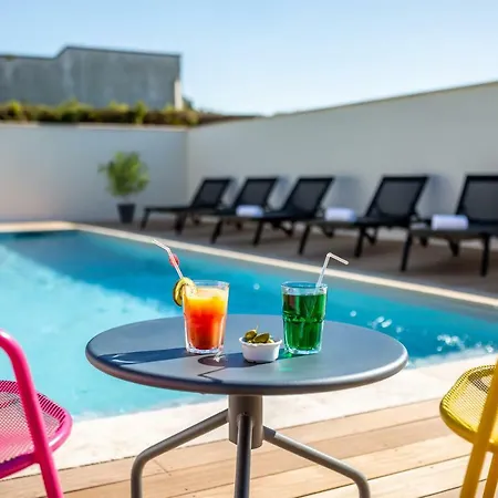 Ibis Est La Cite Carcassonne