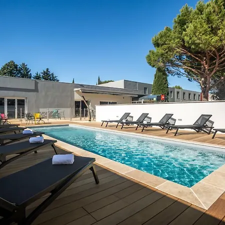 Ibis Est La Cite Carcassonne