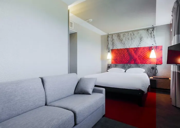 Ξενοδοχείο Ibis Est La Cite Καρκασόν