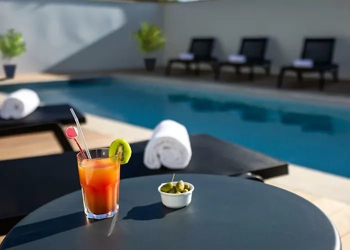 Ibis Est La Cite Szálloda Carcassone