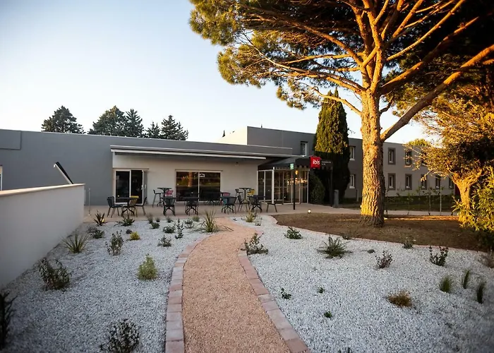 Ξενοδοχείο Ibis Est La Cite Καρκασόν